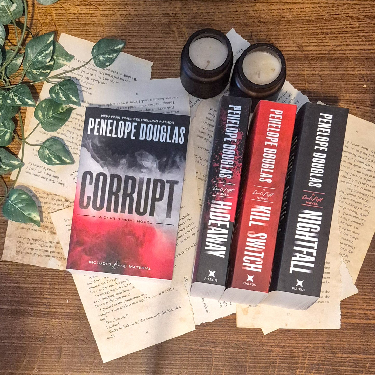 Corrupt by Penelope Douglas (Devils night #1)