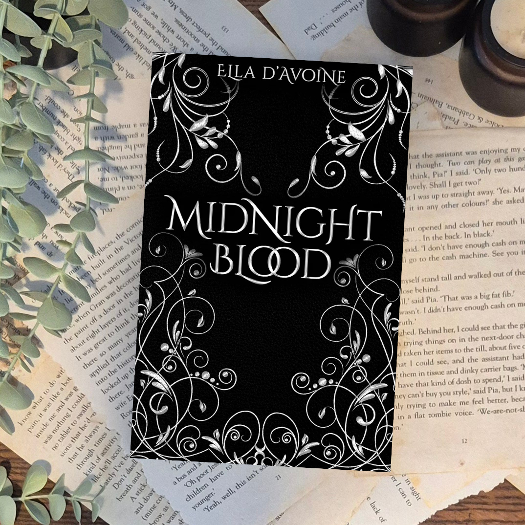 Midnight Blood by Ella D'avoine (midnight Blood #1)