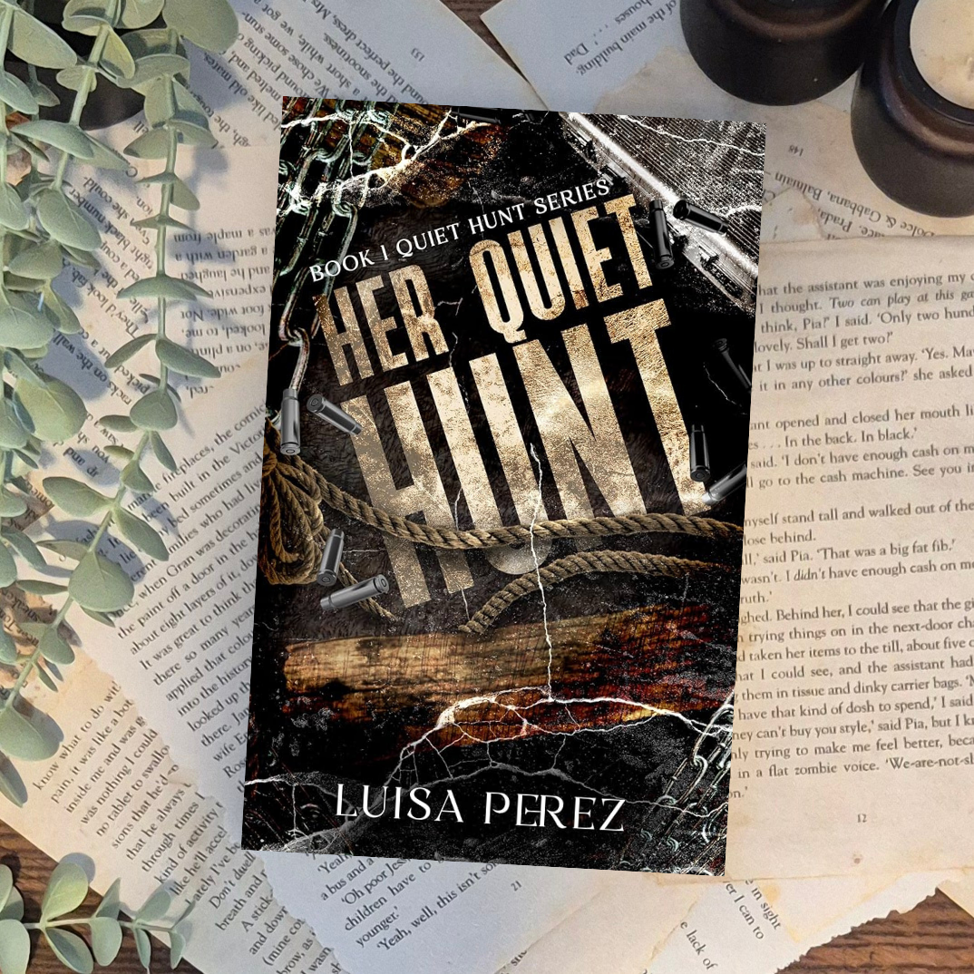 Her quiet hunt by Luisa Perez